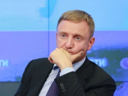 Ливанов предлагает повысить зарплату учителей Ливанов предлагает повысить зарплату учителей