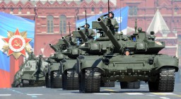 Рогозин рассказал о росте зарплат работников «оборонки» Рогозин рассказал о росте зарплат работников «оборонки»