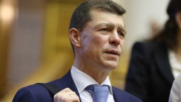 Зарплаты россиян растут «беспрецедентными темпами» Зарплаты россиян растут «беспрецедентными темпами»