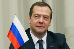 Путин объяснил, зачем нужен Медведев Путин объяснил, зачем нужен Медведев
