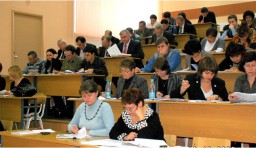 Повышать свою квалификацию госслужащие станут непрерывно Повышать свою квалификацию госслужащие станут непрерывно