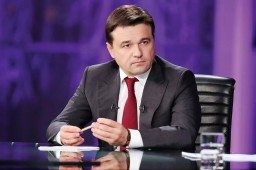 Бюджетникам Подмосковья зарплаты увеличат дважды Бюджетникам Подмосковья зарплаты увеличат дважды