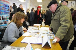 Где пенсионеру проще и денежней трудоустроиться? Где пенсионеру проще и денежней трудоустроиться?
