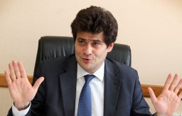Муниципальным служащим Екатеринбурга в новом году повысят зарплаты Муниципальным служащим Екатеринбурга в новом году повысят зарплаты