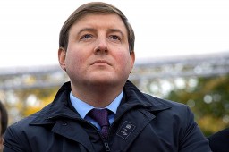 Власти Псковской области обсудят с профсоюзами зарплаты бюджетников Власти Псковской области обсудят с профсоюзами зарплаты бюджетников