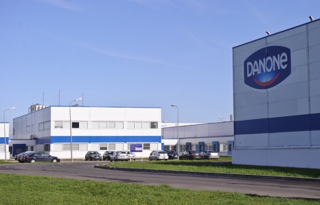 «Danone» закрывает заводы в России