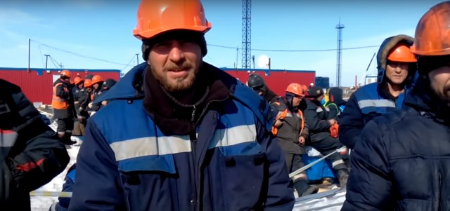 Часть долга перед ямальскими вахтовиками погашена