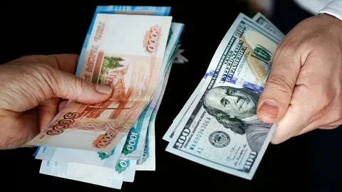 ​В России ожидают стабилизацию курса рубля уже в начале зимы